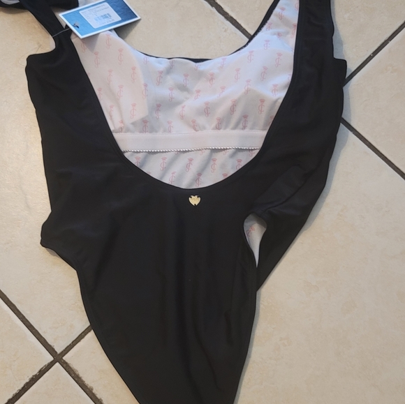 Juicy Couture One piece S - Picture 2 of 4